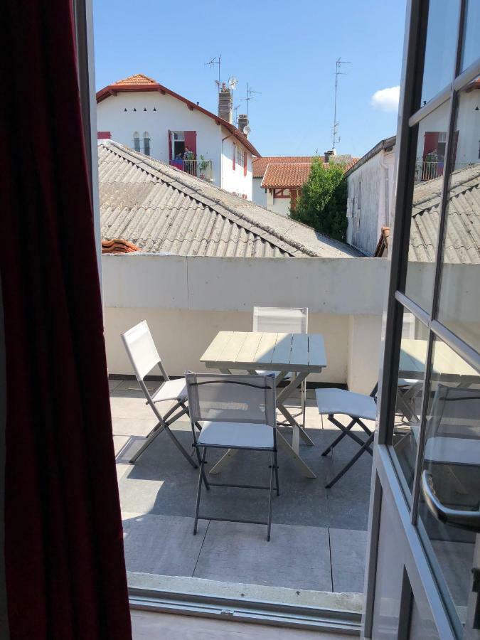 Du Large Apartment Bayonne Luaran gambar